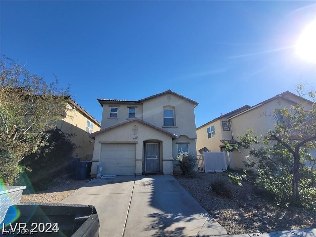 4202 Mango Tree Court Property Photo 3