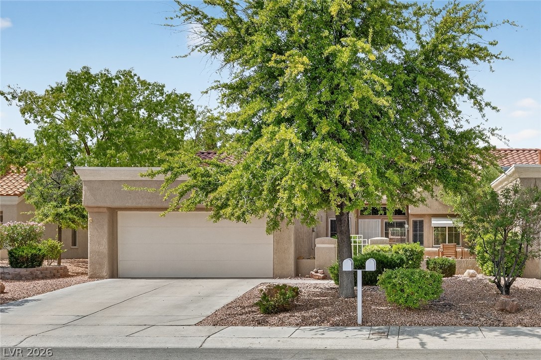 2425 Desert Butte Drive Property Photo 1