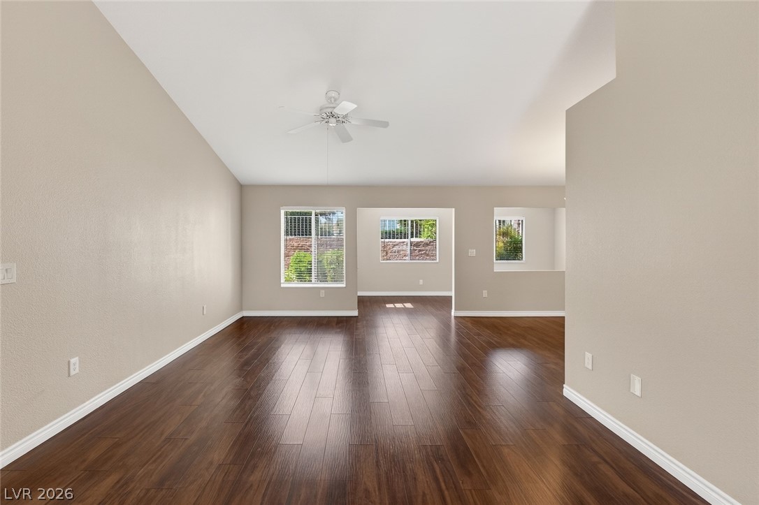 2425 Desert Butte Drive Property Photo 7