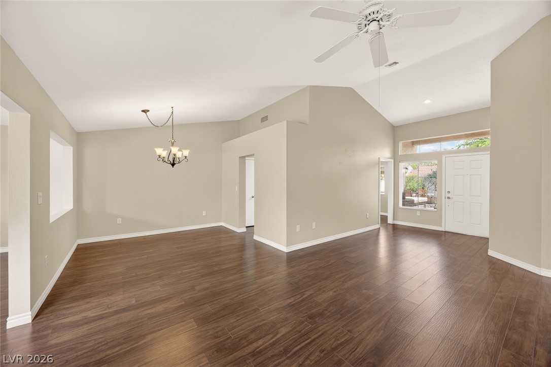2425 Desert Butte Drive Property Photo 10