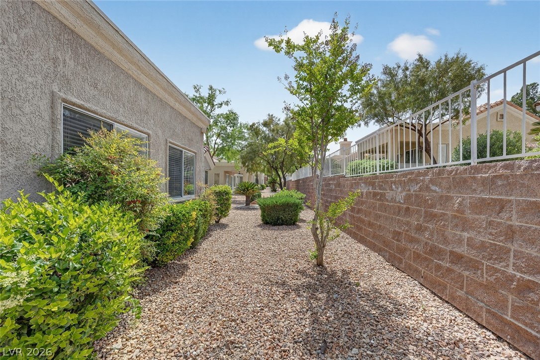 2425 Desert Butte Drive Property Photo 38