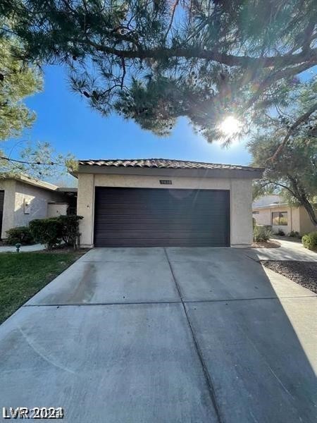 2459 Domingo Street Property Photo 1