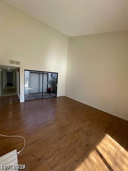 2459 Domingo Street Property Photo 27