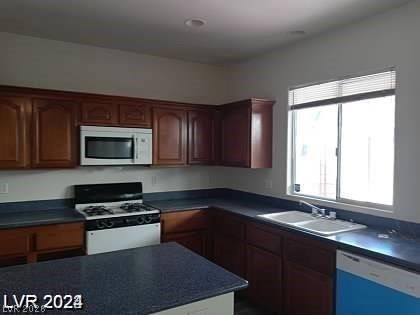 4085 Oliver Sagebrush Drive Property Photo 14