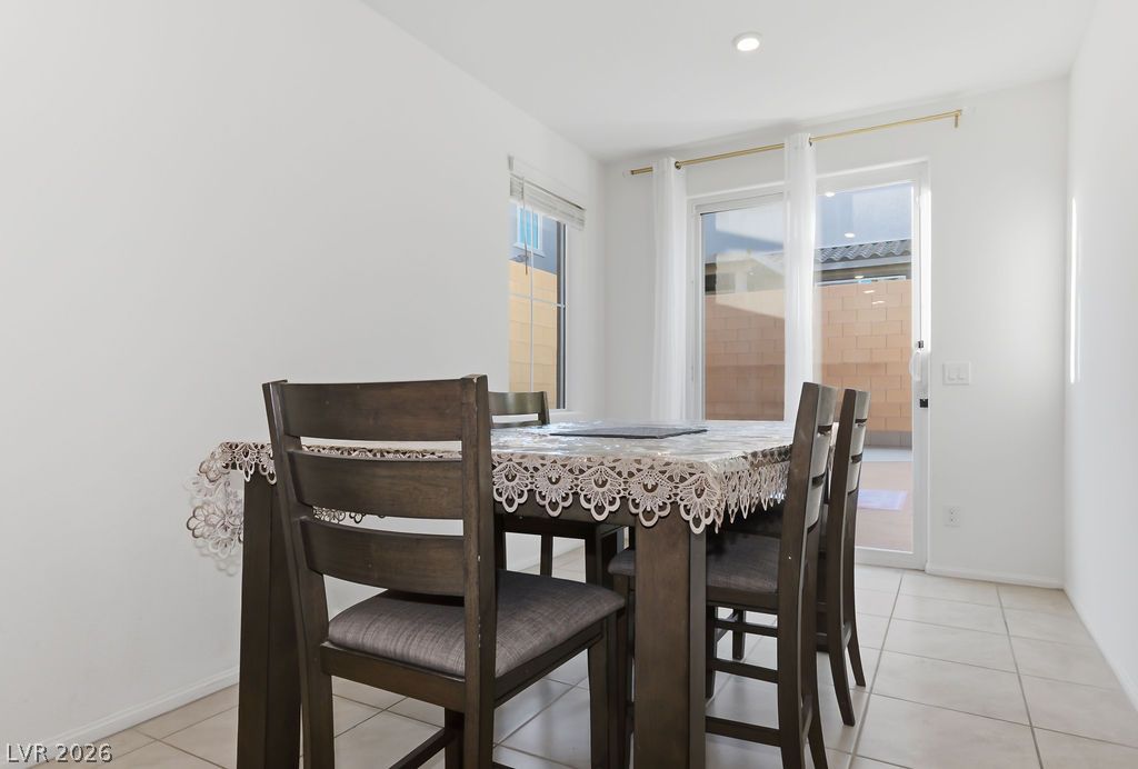 10946 Fennel Avenue Property Photo 19