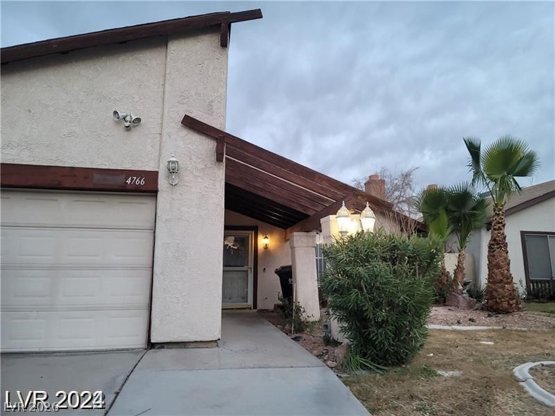 4766 South Mojave Road Property Photo 1