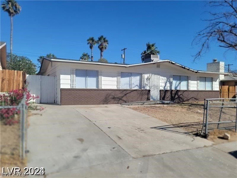 6232 Blair Way Property Photo 1