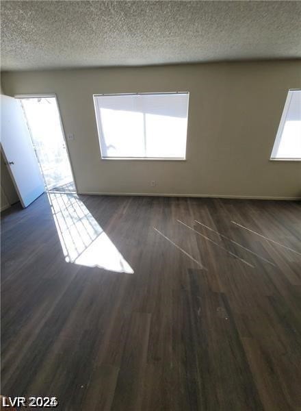 6232 Blair Way Property Photo 5
