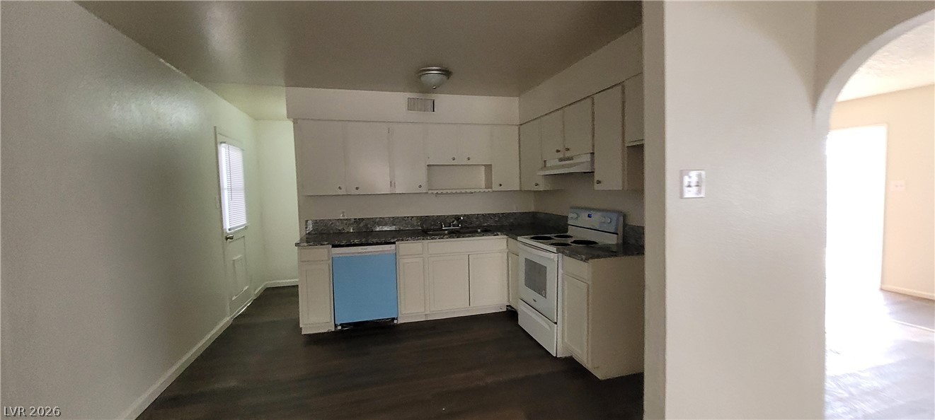 6232 Blair Way Property Photo 13