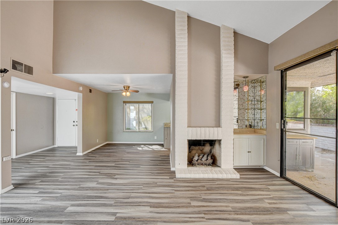 2620 San Lago Court Property Photo 11