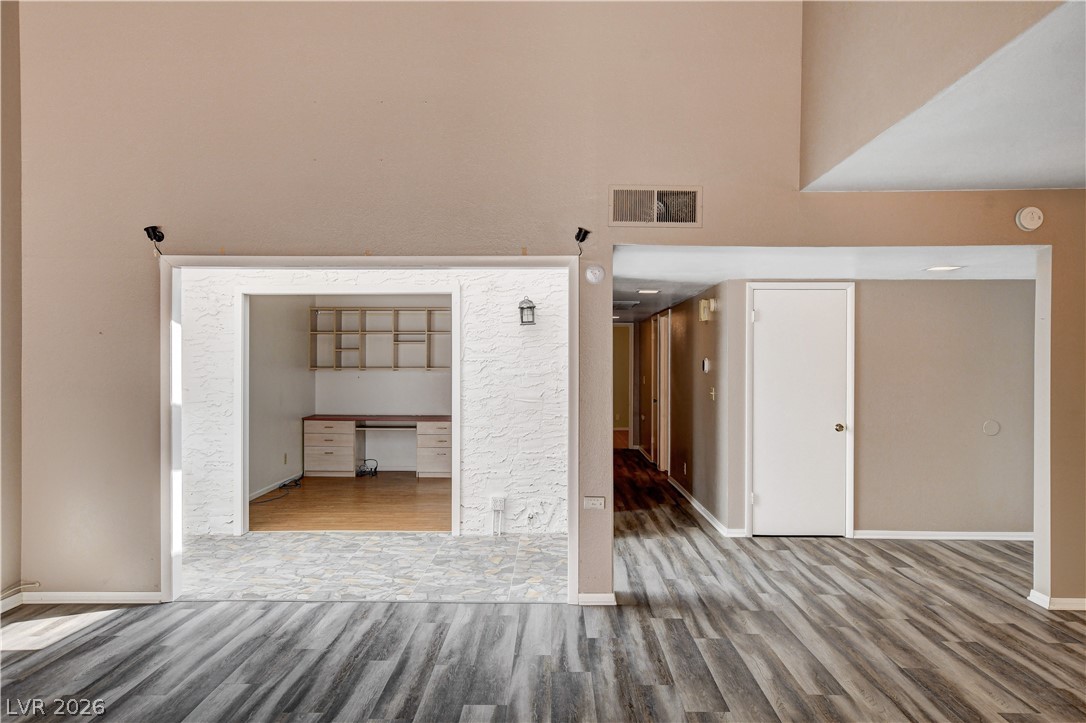 2620 San Lago Court Property Photo 25