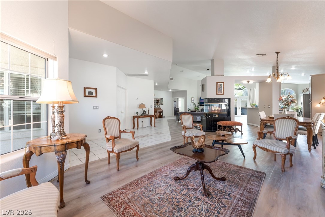 8048 Marbella Circle Property Photo 8