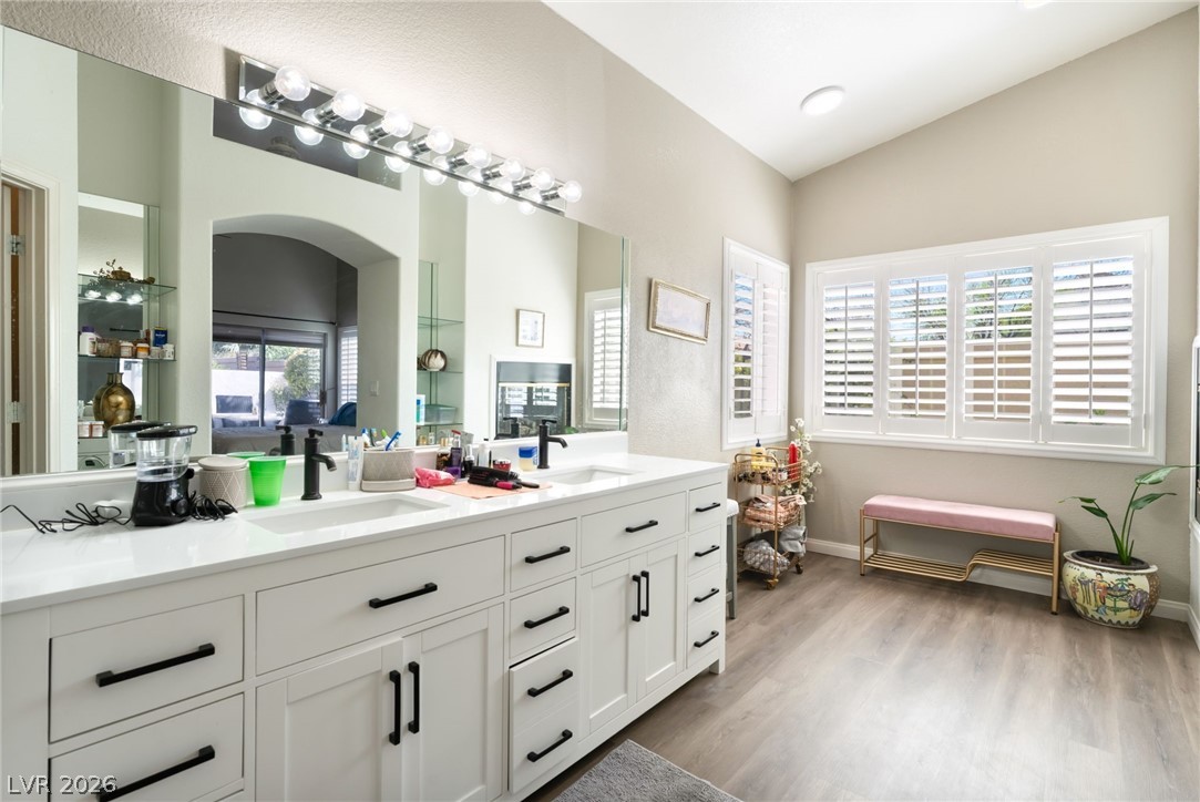 8048 Marbella Circle Property Photo 32