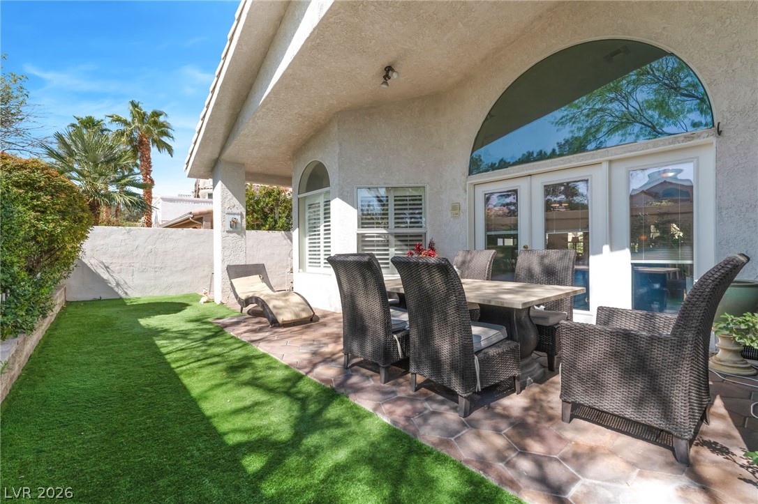8048 Marbella Circle Property Photo 45