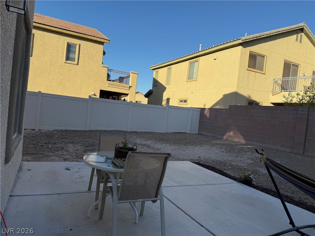4004 Daydream Bend Street Property Photo 15