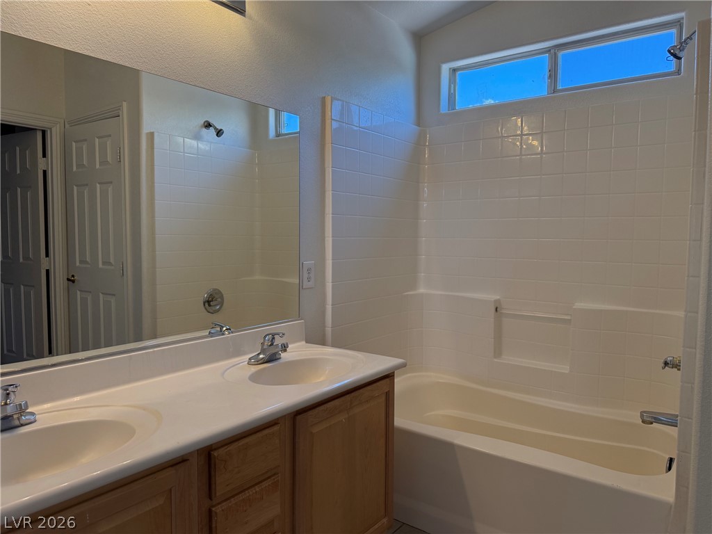 6120 Alderley Court Property Photo 12