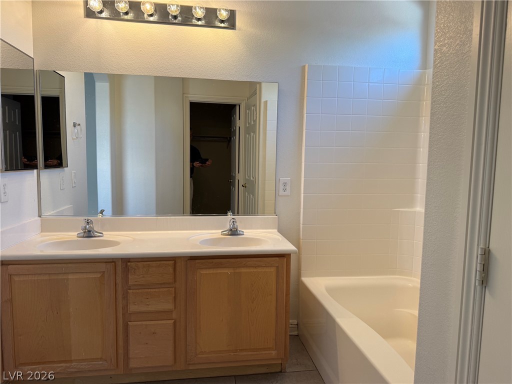 6120 Alderley Court Property Photo 14