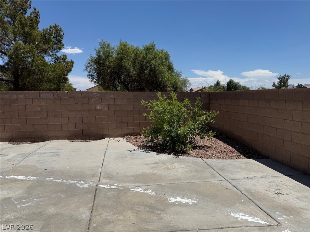 6120 Alderley Court Property Photo 23