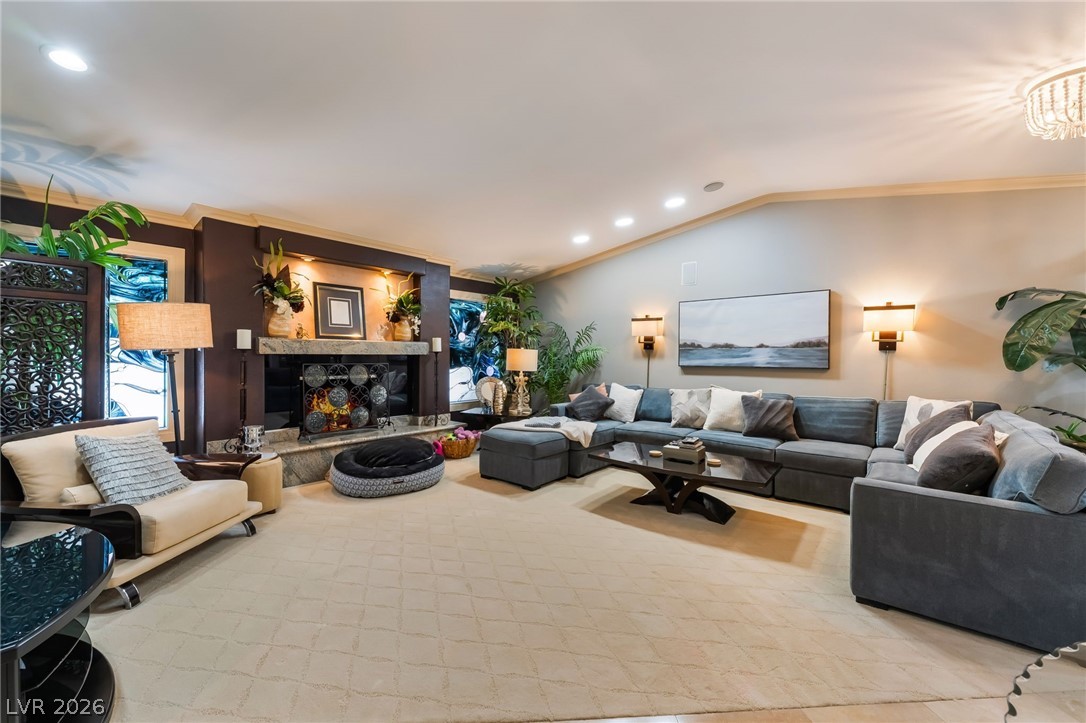 6540 Laredo Street Property Photo 15