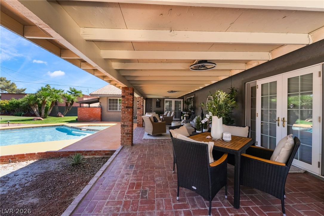 6540 Laredo Street Property Photo 44