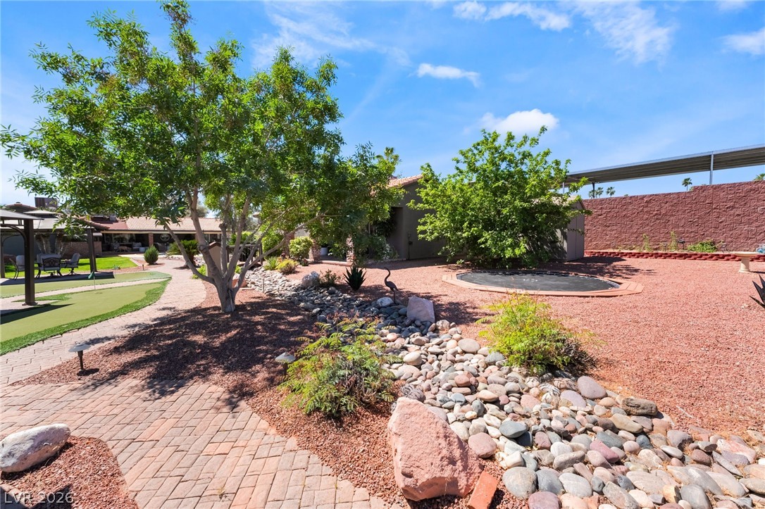 6540 Laredo Street Property Photo 75