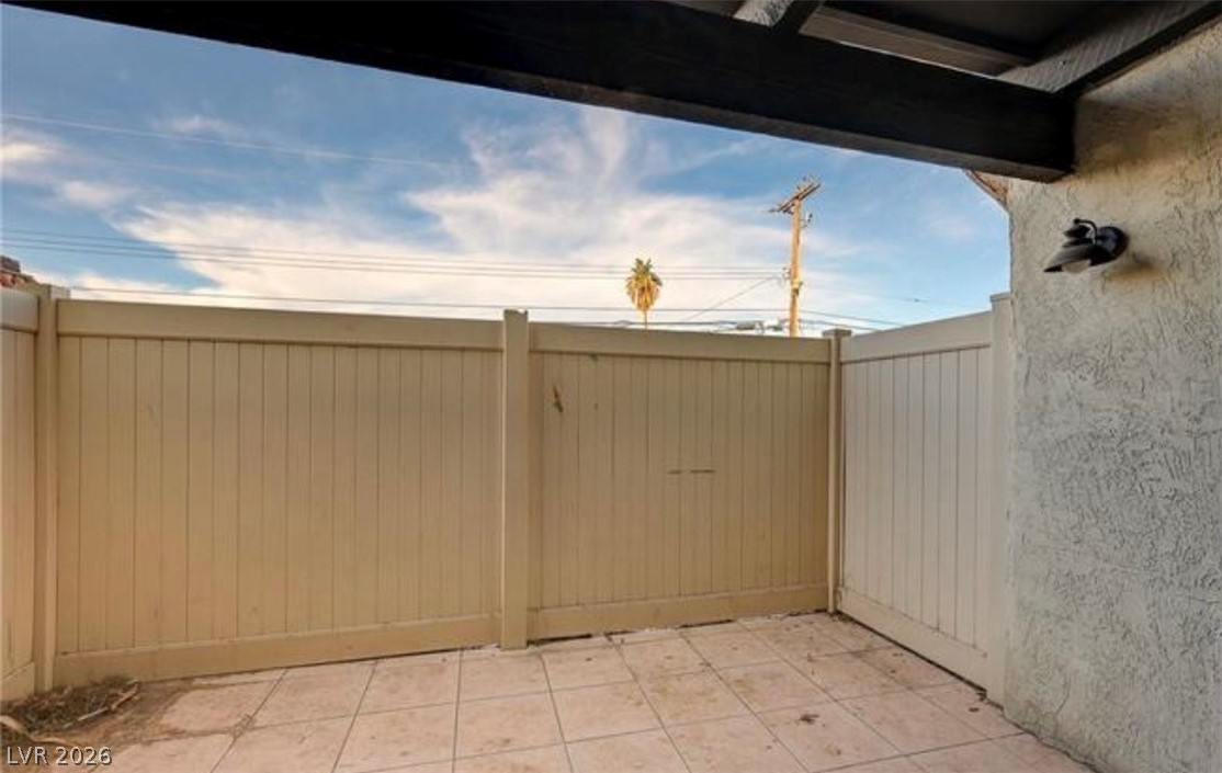 2772525 Property Photo 4
