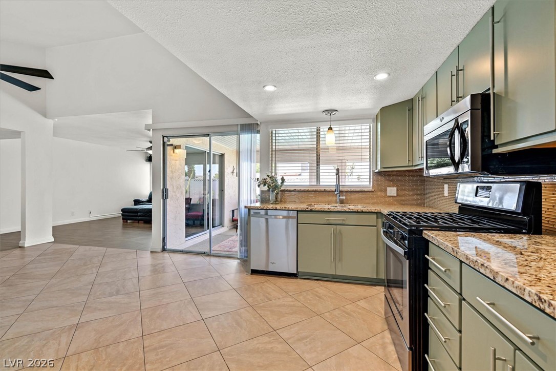 3956 Clear View Drive Property Photo 11
