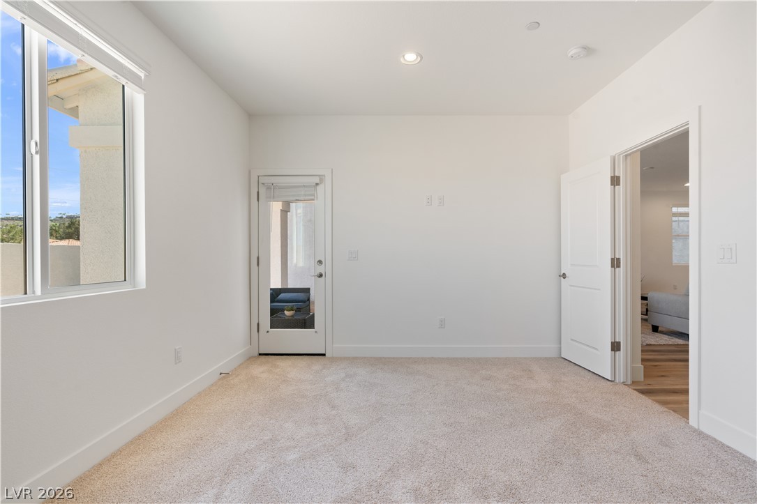 699 Florence Drive Property Photo 20