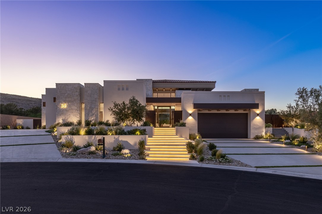 24 Pebble Hills Court Property Photo 1