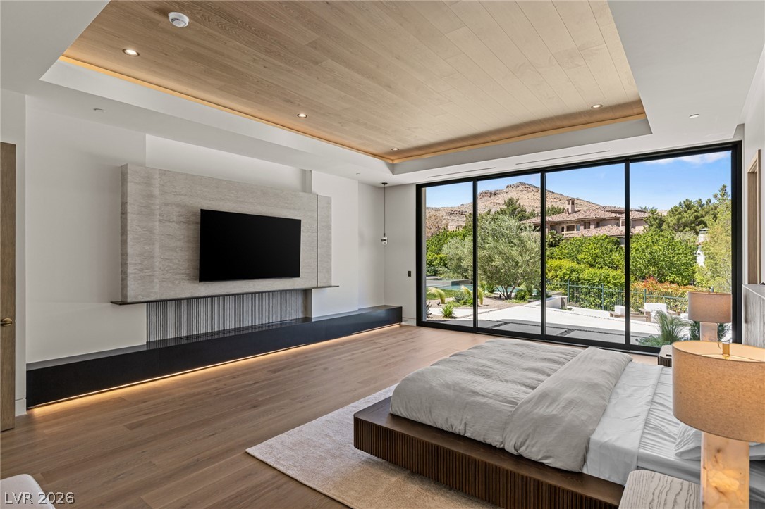 24 Pebble Hills Court Property Photo 25
