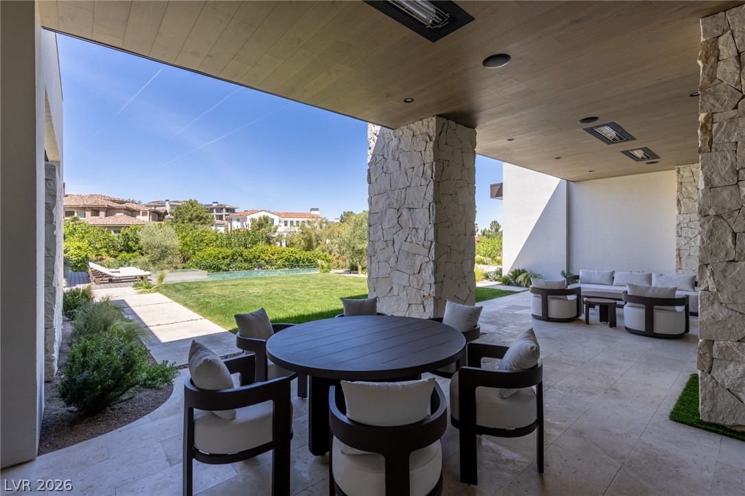 24 Pebble Hills Court Property Photo 62