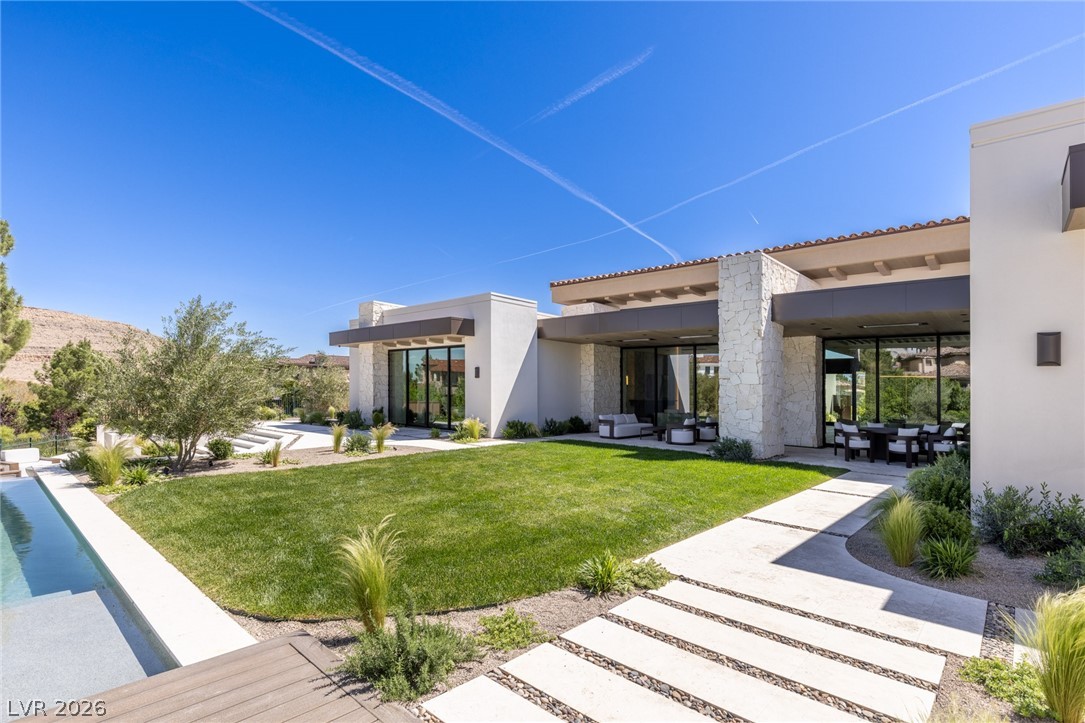 24 Pebble Hills Court Property Photo 68