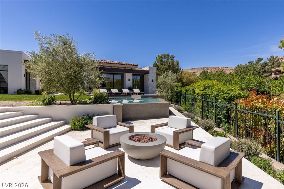 24 Pebble Hills Court Property Photo 71