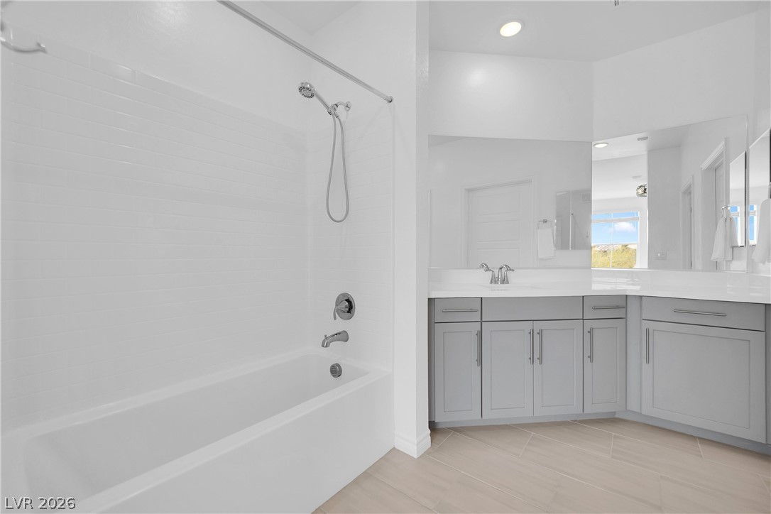 2555 Hampton Road 10304 Property Photo 15