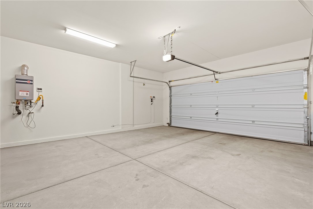 9257 Valley Betica Avenue Property Photo 45