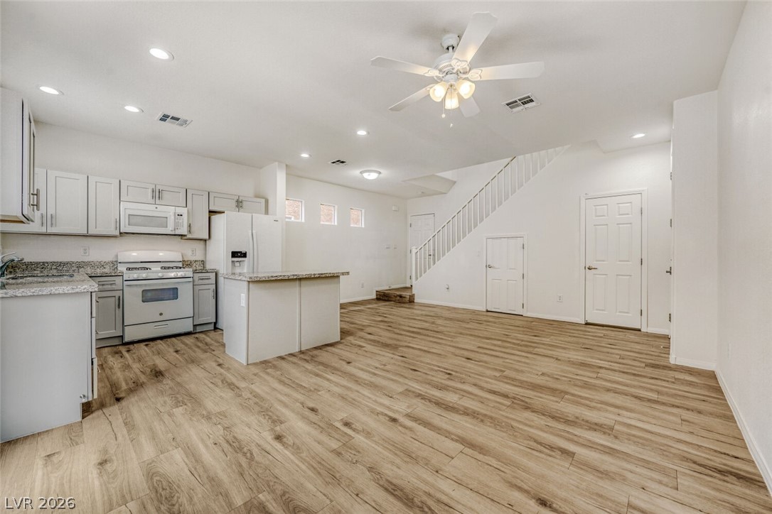 8160 Herring Avenue Property Photo 13