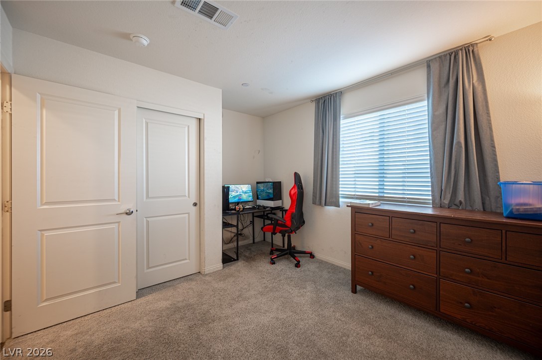 2673 Champagne Gold Avenue Property Photo 7