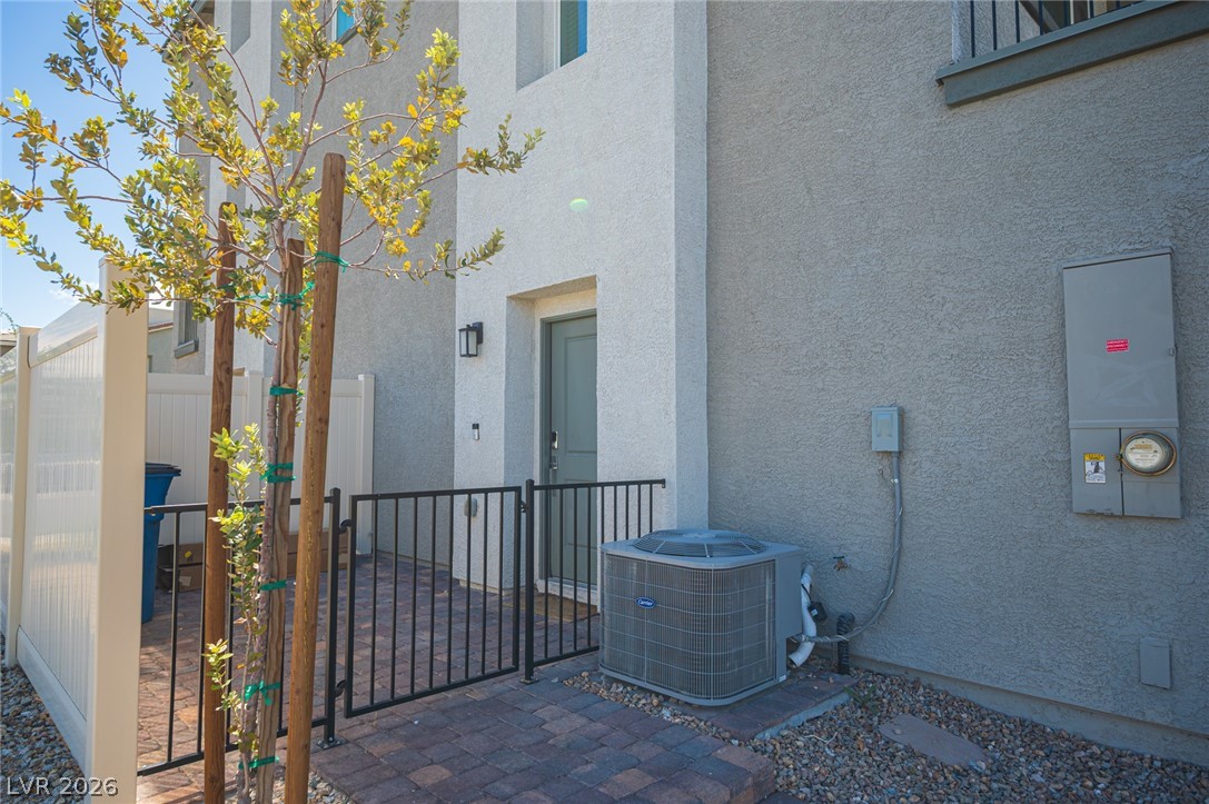 2673 Champagne Gold Avenue Property Photo 51