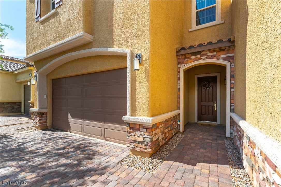 9612 Starfish Reef Way Property Photo 6