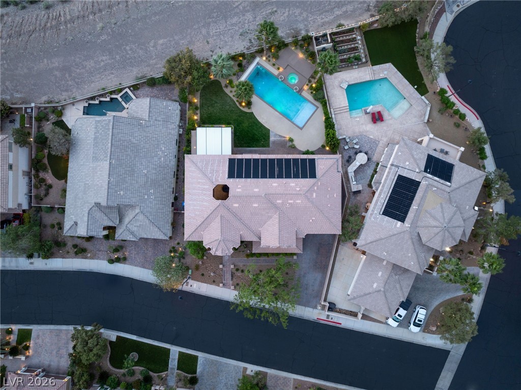 1812 Sydney Leigh Lane Property Photo 10