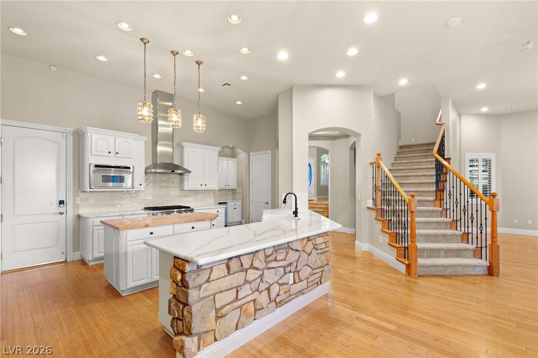 1812 Sydney Leigh Lane Property Photo 17