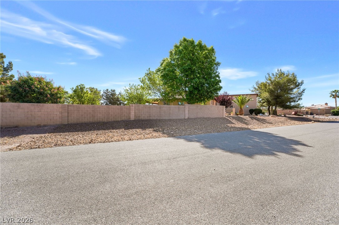 5500 Mary Lou Street Property Photo 68