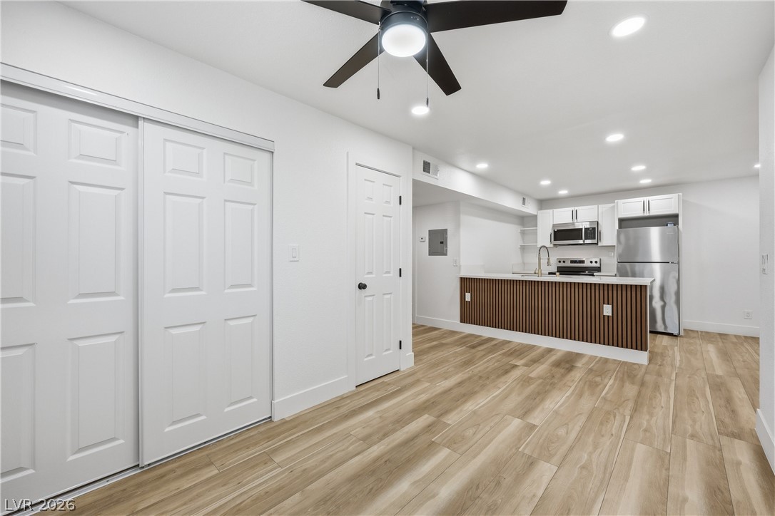 488 Albert Avenue Property Photo 8