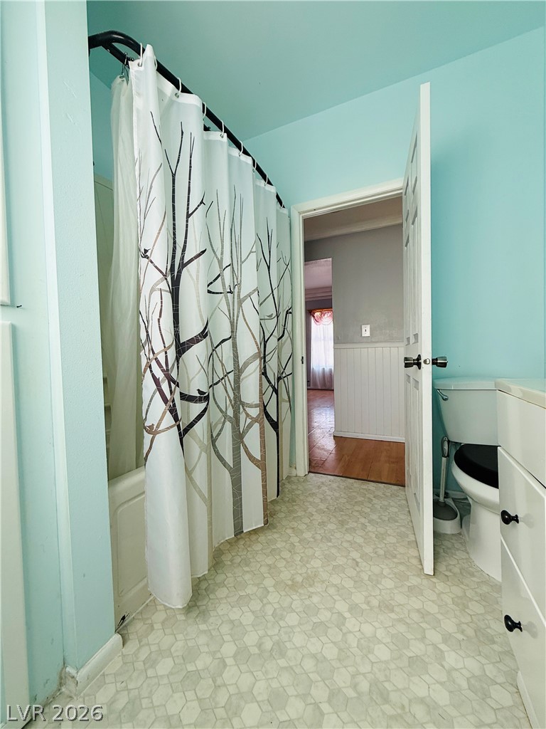 14 Avenue F Property Photo 13