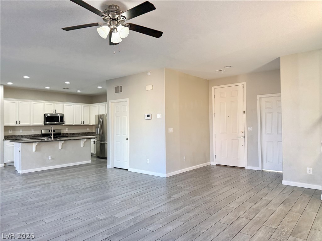 594 Crying Bird Avenue Property Photo 5