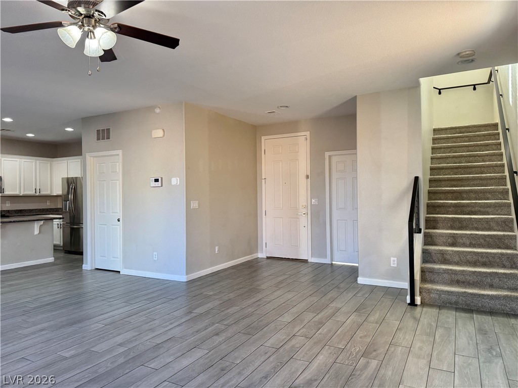 594 Crying Bird Avenue Property Photo 6