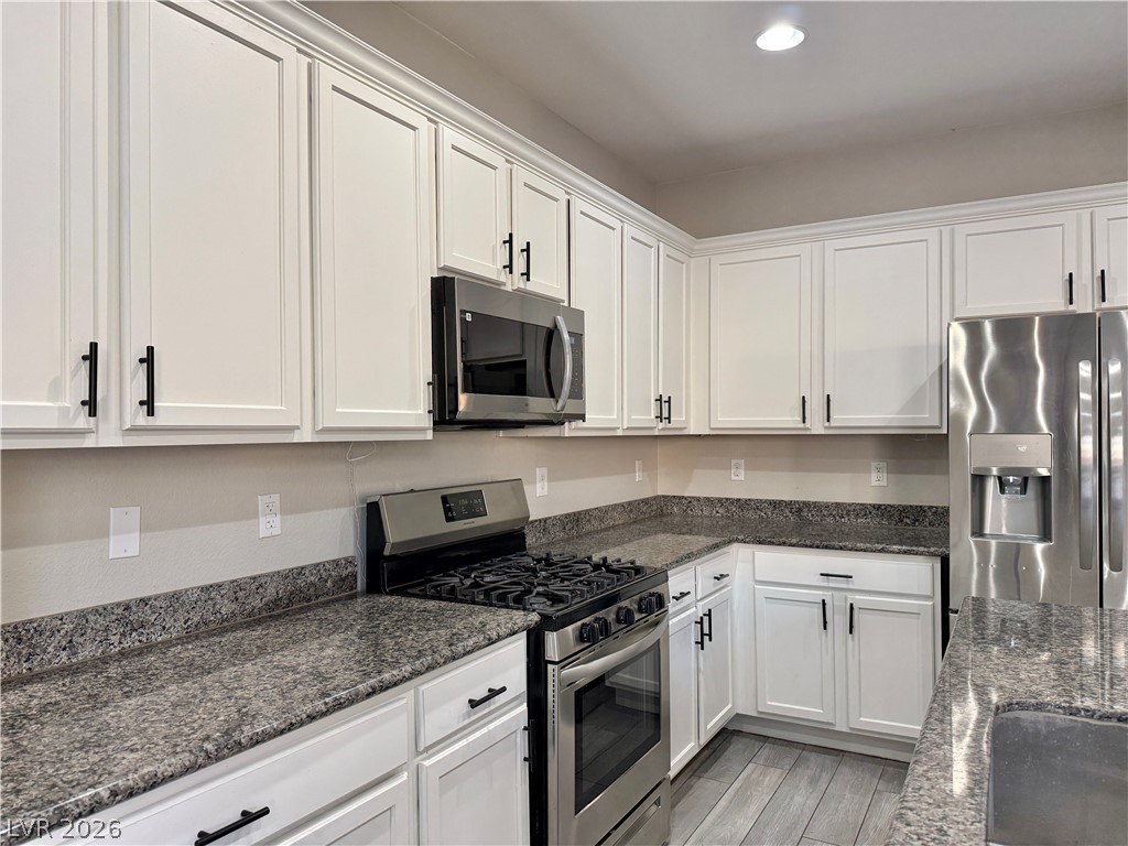 594 Crying Bird Avenue Property Photo 15