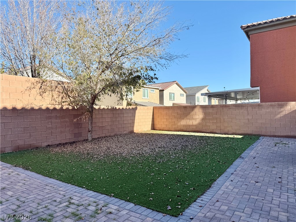 594 Crying Bird Avenue Property Photo 21
