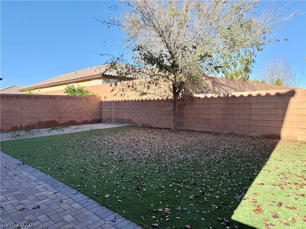 594 Crying Bird Avenue Property Photo 24
