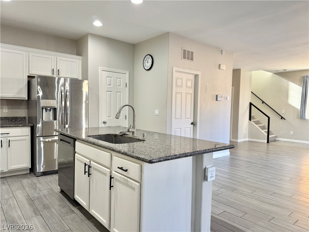 594 Crying Bird Avenue Property Photo 26